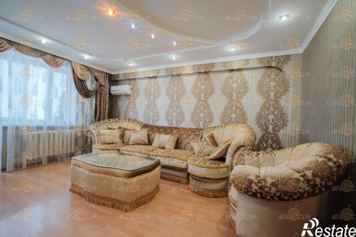 3-комн квартира Доваторцев, 32б