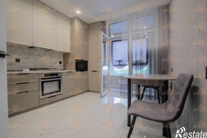 2-комн квартира Российский, 18