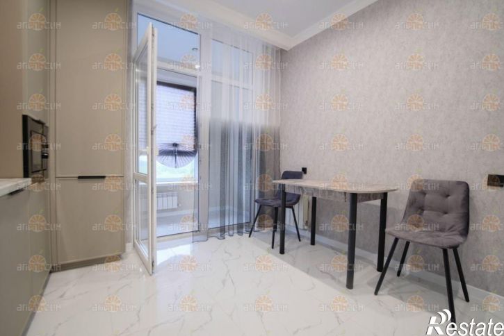 2-комн квартира Российский, 18