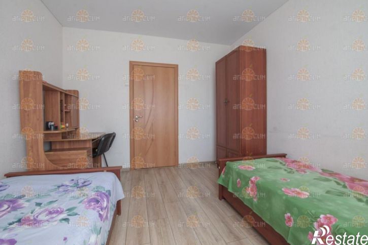 2-комн квартира Рогожникова, 13