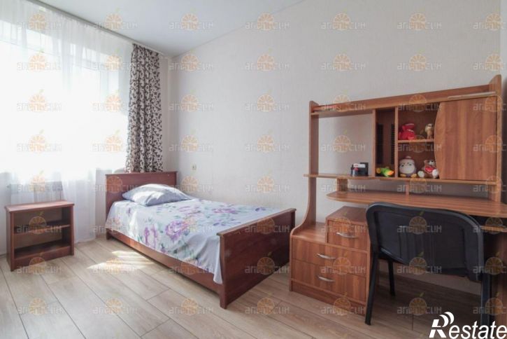 2-комн квартира Рогожникова, 13