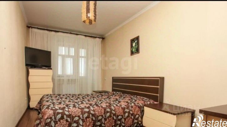 3-комн квартира улица Пирогова, 94,  д. 94