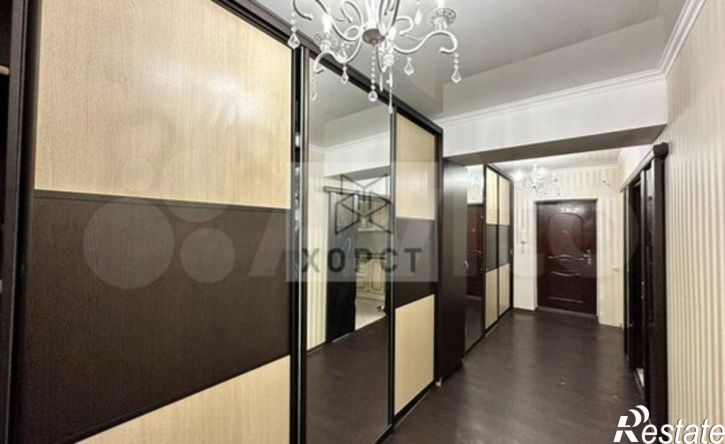 2-комн квартира Социалистическая улица, 17,  д. 17