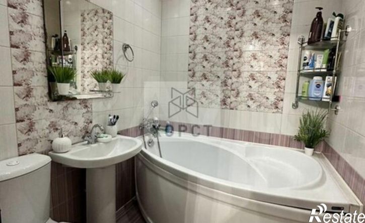 2-комн квартира Социалистическая улица, 17,  д. 17