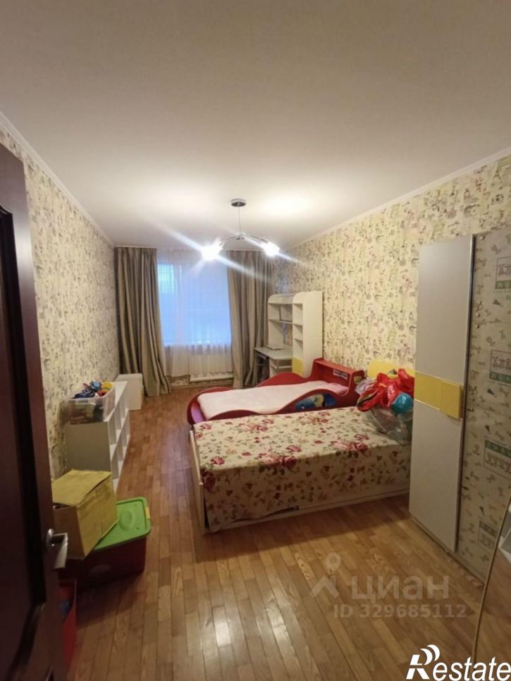 4-комн квартира ул Мира, 460/3,  д. 460/3