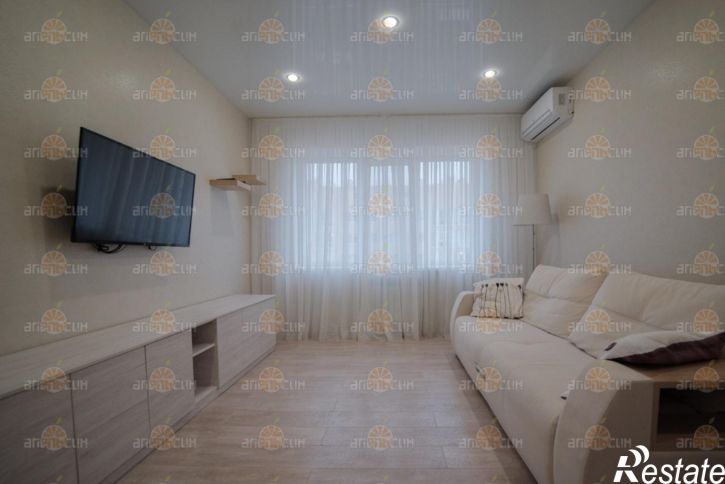 2-комн квартира Добролюбова, 53