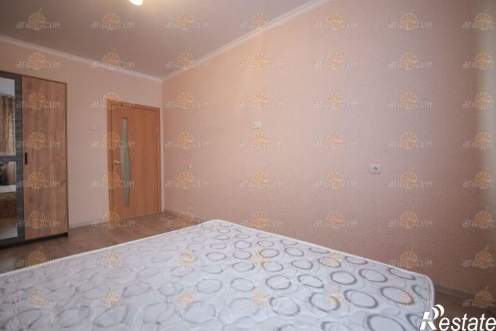2-комн квартира Рогожникова, 1