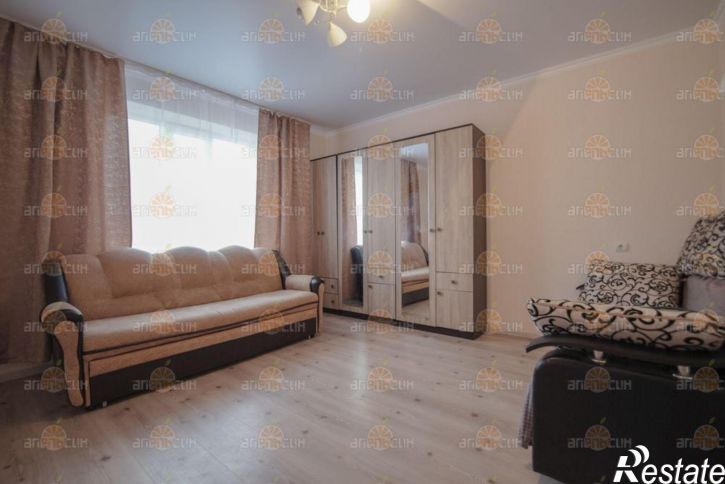 2-комн квартира Рогожникова, 1