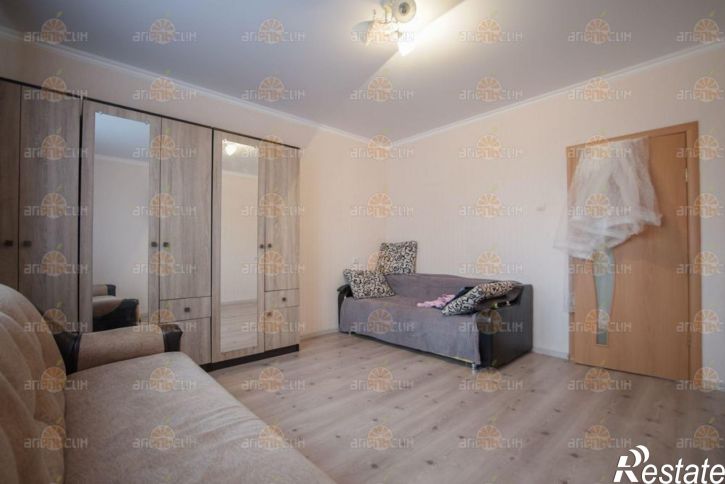 2-комн квартира Рогожникова, 1