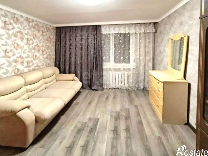 3-комн квартира ул 8 Марта, 176,  д. 176
