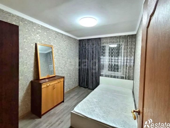 3-комн квартира ул 8 Марта, 176,  д. 176
