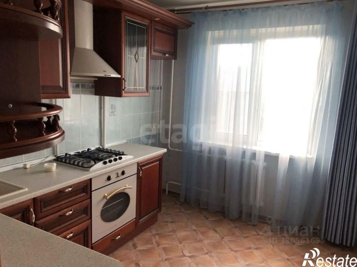 3-комн квартира проспект Юности, 32,  д. 32