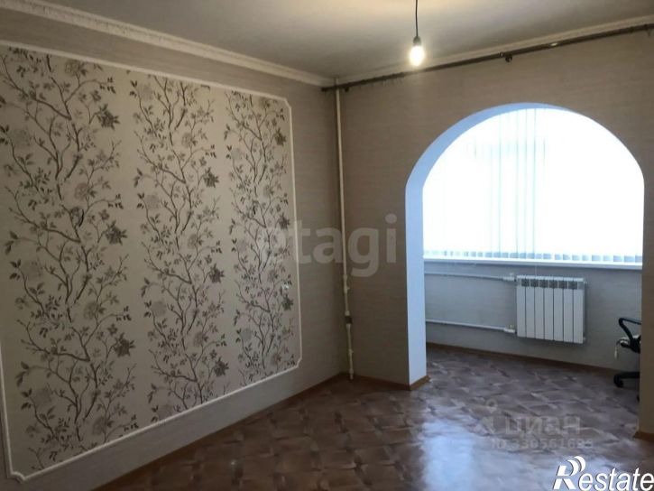 3-комн квартира проспект Юности, 32,  д. 32