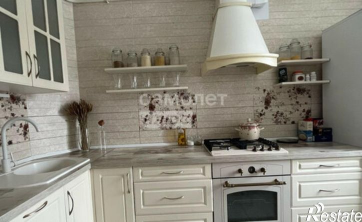 3-комн квартира улица Мира, 437,  д. 437