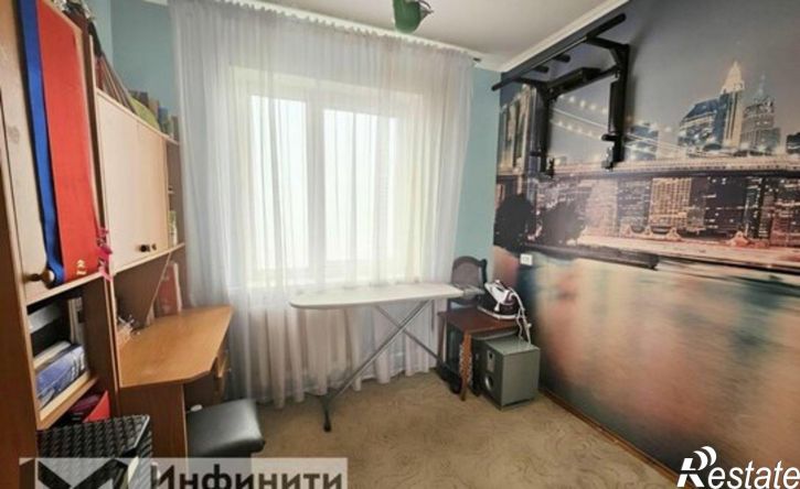 4-комн квартира улица Мира, 135,  д. 135