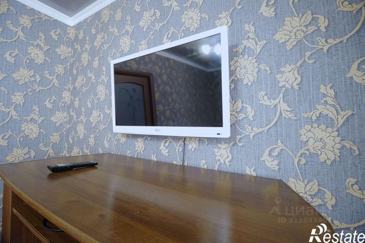2-комн квартира улица Доваторцев, 84/1,  д. 84/1