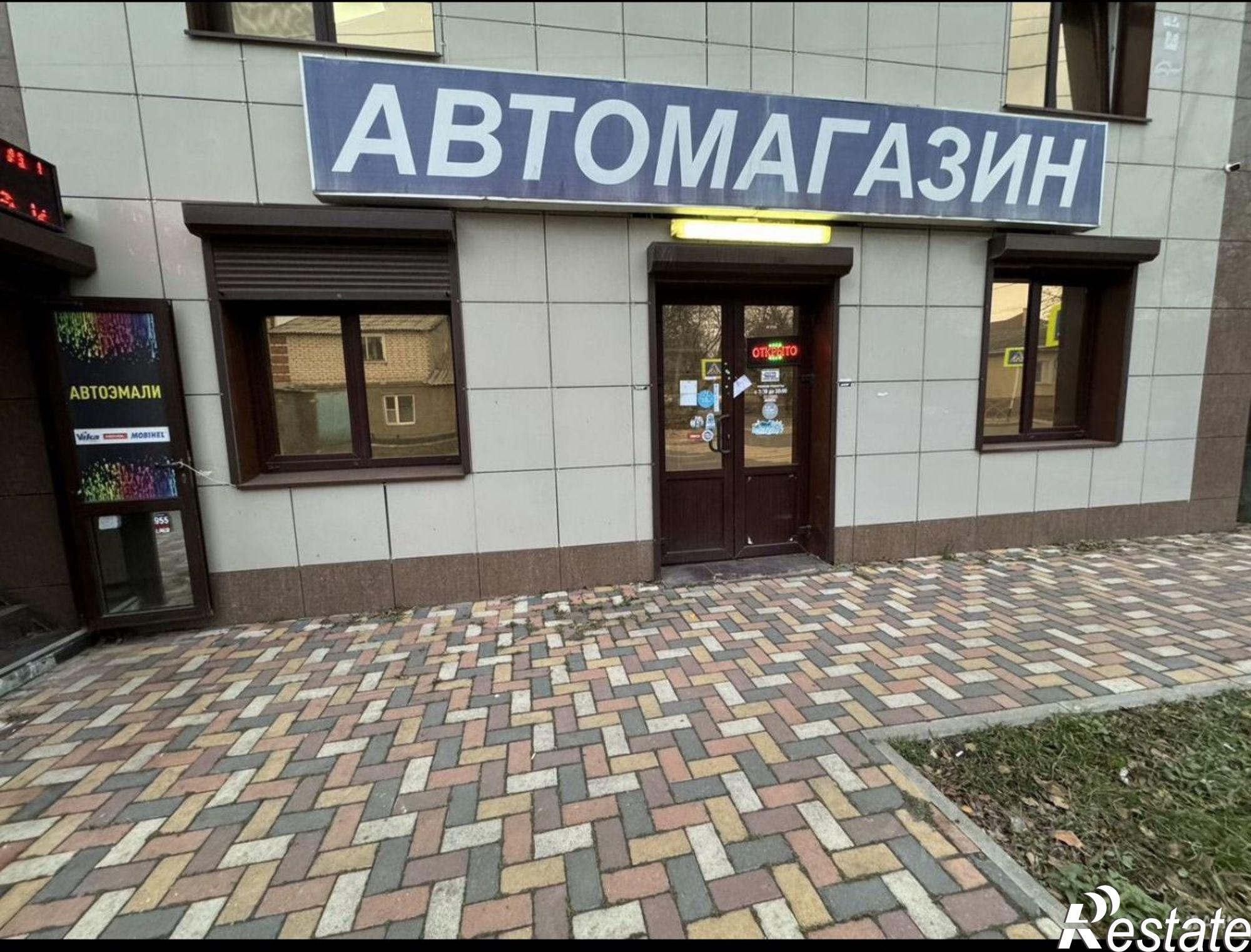 Сдать торговое помещение за 157 900 рублей на ул Абрамовой, 39