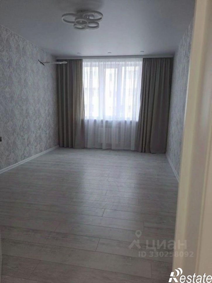 2-комн квартира улица Рогожникова, 1,  д. 1