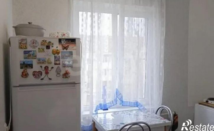 3-комн квартира улица 45-я Параллель, 4/2,  д. 4/2