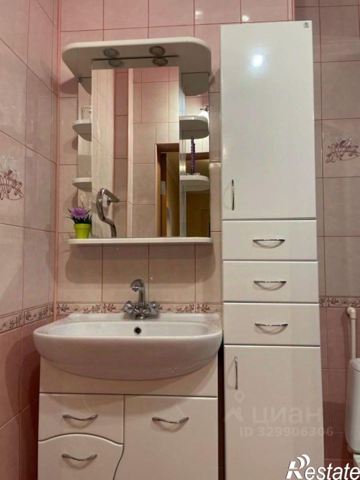 2-комн квартира Родосская улица, 2,  д. 2