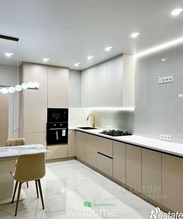2-комн квартира улица Андрея Голуба, 12к2,  д. 12к2