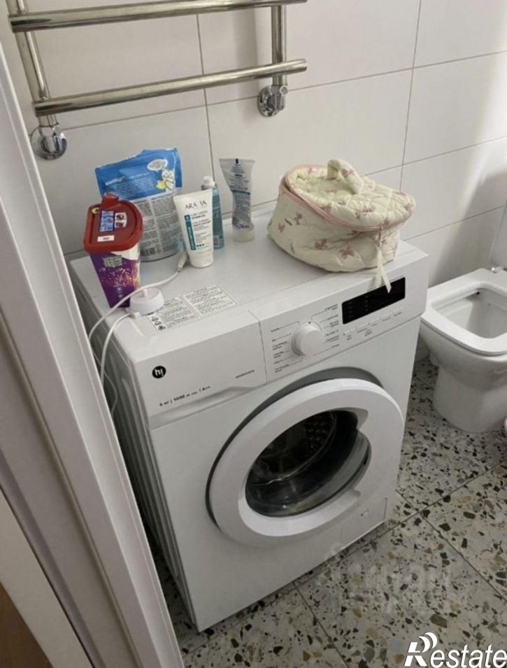 1-комн квартира улица 45-я Параллель, 83,  д. 83