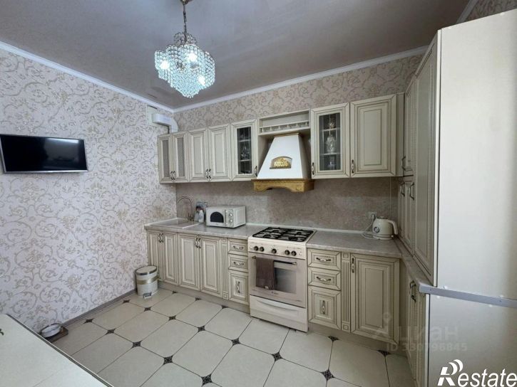 2-комн квартира улица Рогожникова, 11,  д. 11
