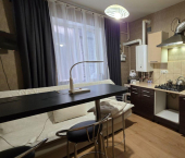 1-комн, 41кв м, этаж 1/3 Зеленодольская улица, 1