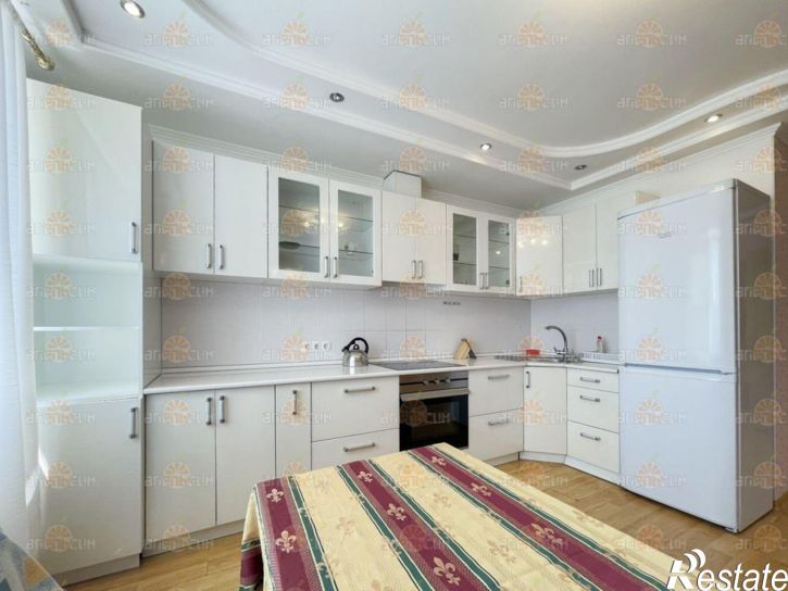Студия Матросова, 65а
