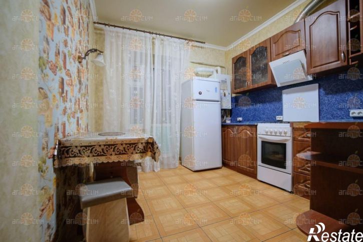 2-комн квартира Тухачевского, 21/4