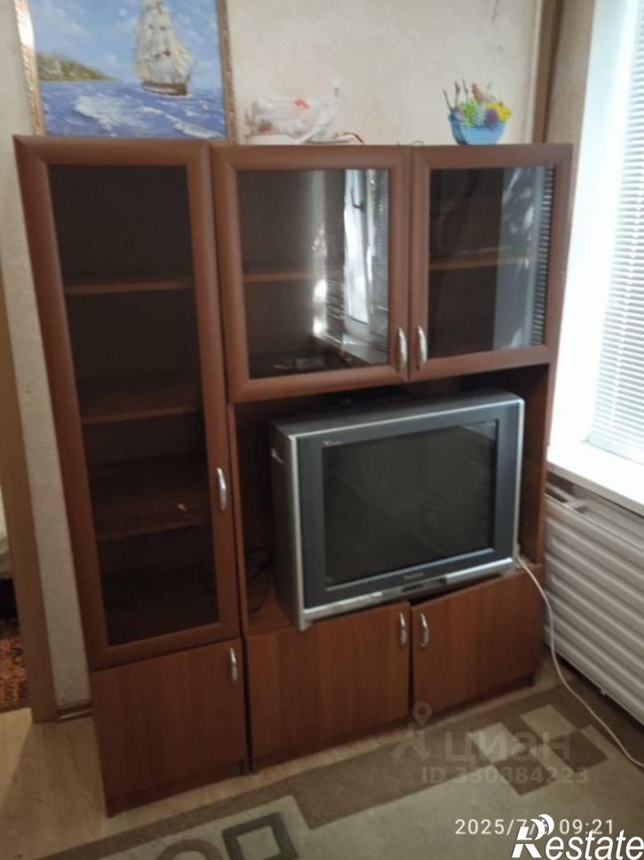 Комната улица Ипатова, 13,  д. 13