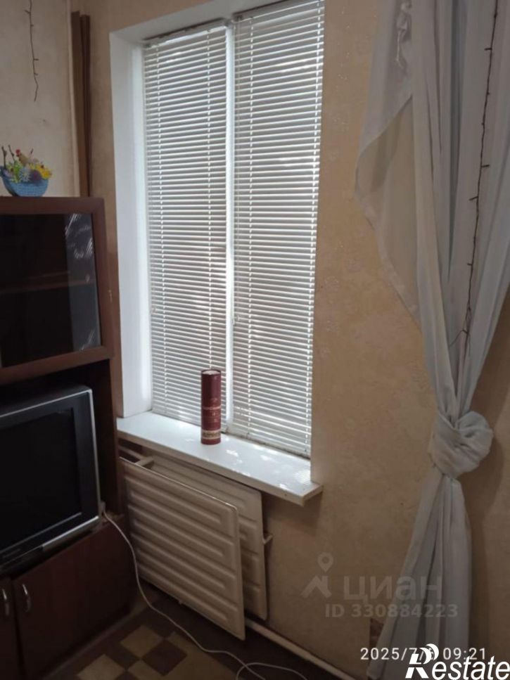 Комната улица Ипатова, 13,  д. 13