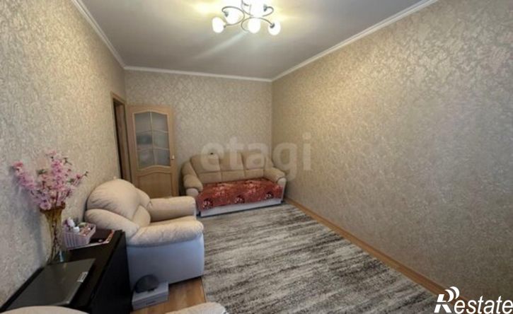 2-комн квартира улица 45-я Параллель, 20,  д. 20
