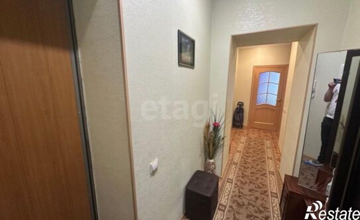 2-комн квартира улица 45-я Параллель, 20,  д. 20