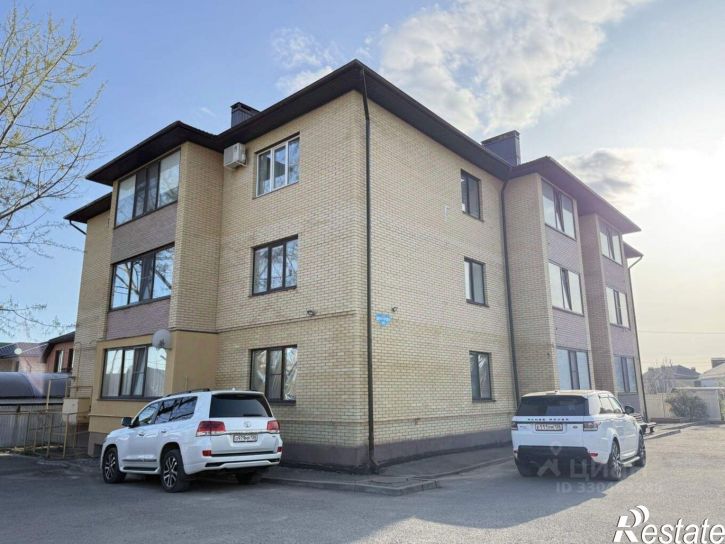 2-комн квартира улица Доваторцев, 181,  д. 181