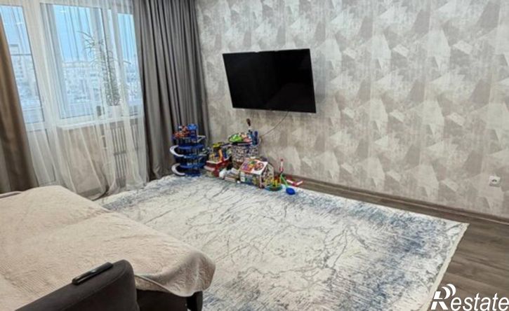 3-комн квартира ул Биологическая, 10,  д. 10