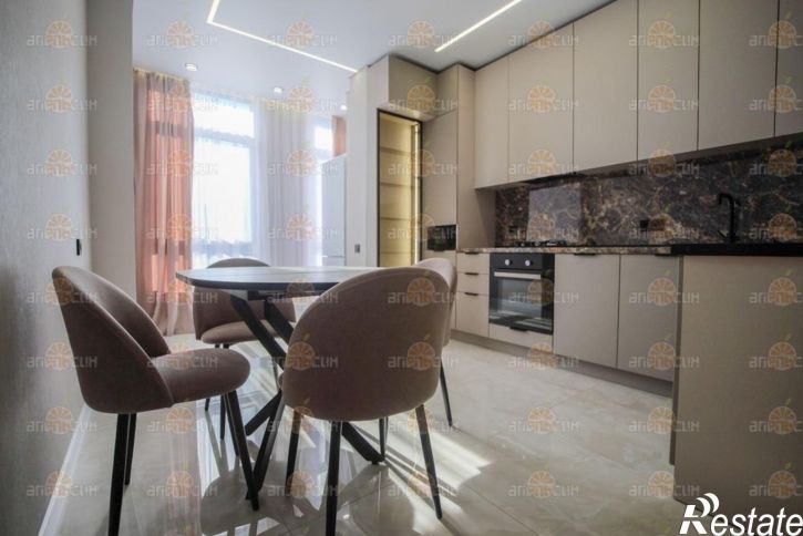 2-комн квартира Российский, 12к1