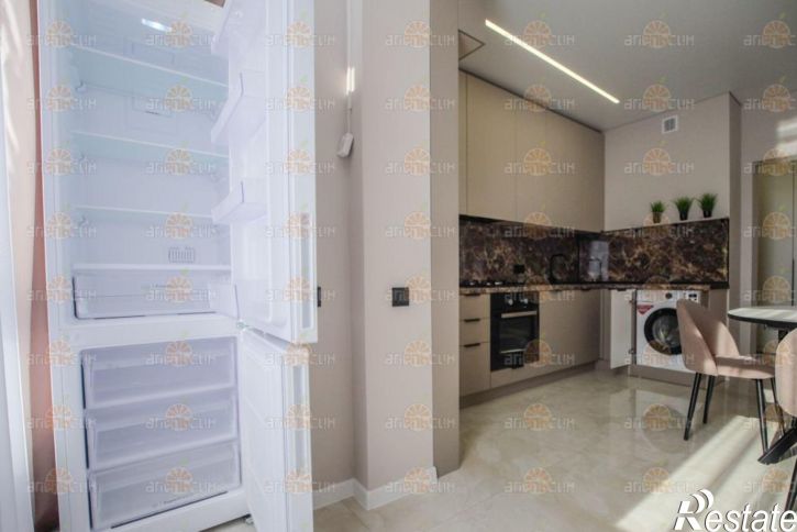 2-комн квартира Российский, 12к1