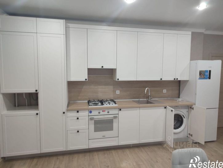 3-комн квартира ул Андрея Голуба, 16,  д. 16