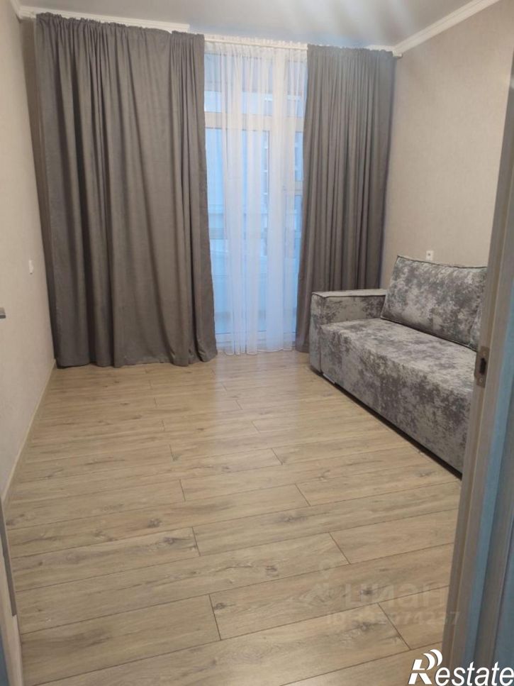 3-комн квартира ул Андрея Голуба, 16,  д. 16