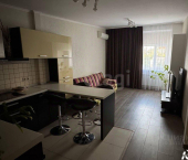 2-комн, 79кв м, этаж 10/10 ул Мира, 212