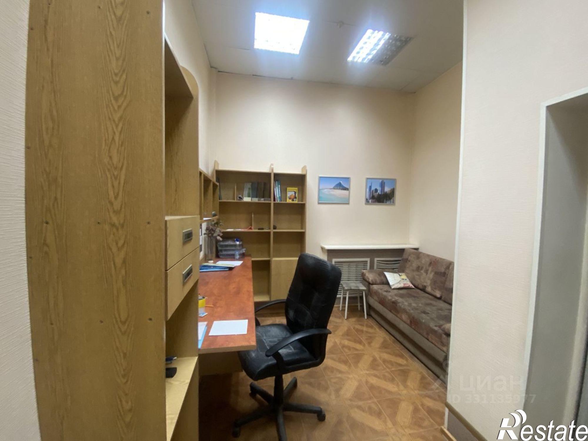 Сдать торговое помещение за 66 000 рублей на улица Ленина, 245