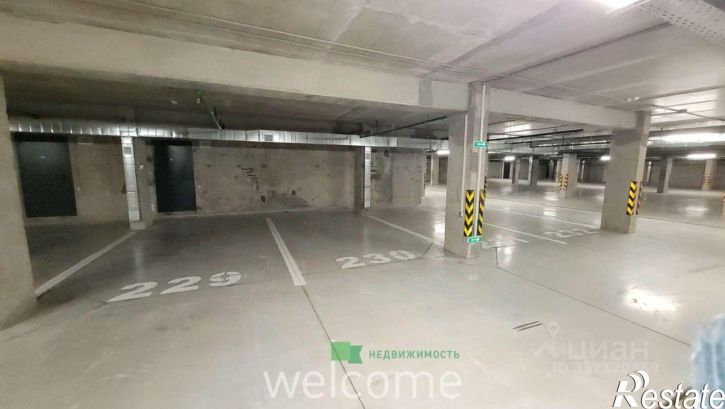 Гараж/парковка улица Андрея Голуба, 12к3,  д. 12к3