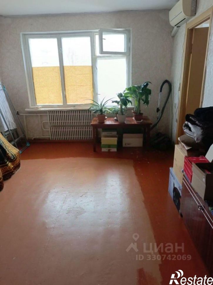 3-комн квартира ул 45 Параллель, 5/2,  д. 5/2