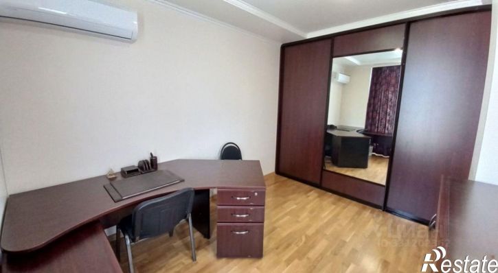 2-комн квартира проспект Октябрьской Революции, 11Б,  д. 11Б