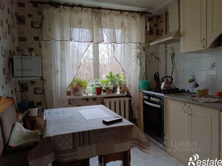 Комната улица Доваторцев, 25,  д. 25