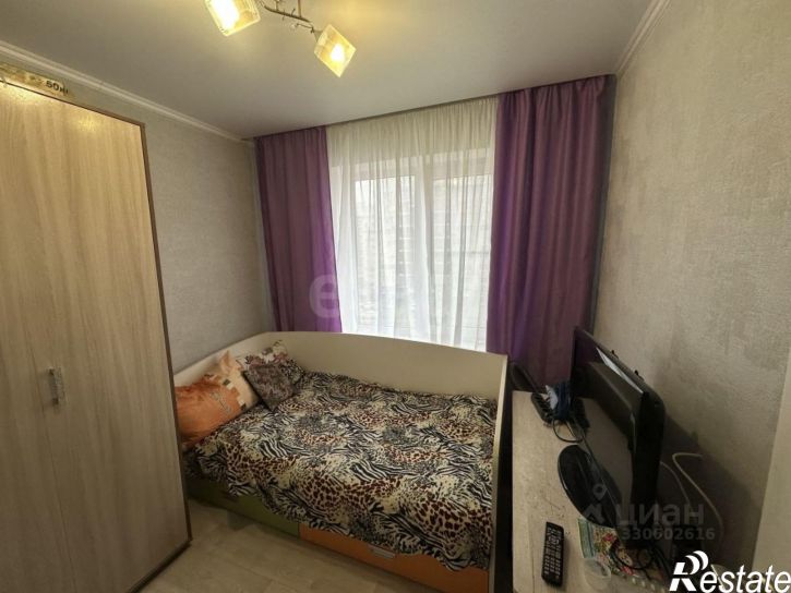 4-комн квартира ул Космонавтов, 4А,  д. 4А