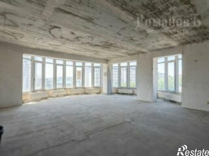 3-комн квартира улица Мира, 331,  д. 331
