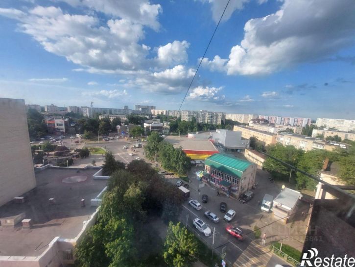 3-комн квартира пер Шеболдаева, 4,  д. 4
