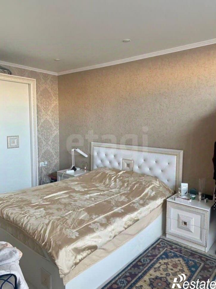 4-комн квартира ул Пирогова, 98/1,  д. 98/1